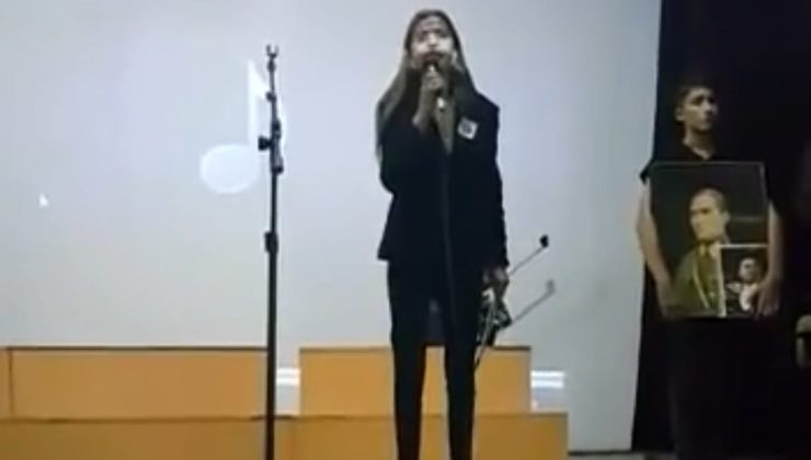 Sosyal Bilgiler Öğretmeni Ayakta Alkışlandı