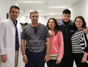 10 Sene Sonra Eşini ve Çocuğunu Gördü