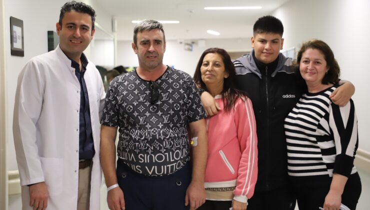 10 Sene Sonra Eşini ve Çocuğunu Gördü