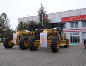 Aksaray İl Özel İdaresi Yeni Hizmet Araçlarını Teslim Aldı