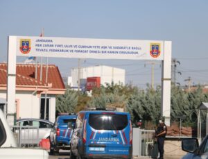 Petrol İstasyonunda Hırsızlık 2 Kişi Yakalandı