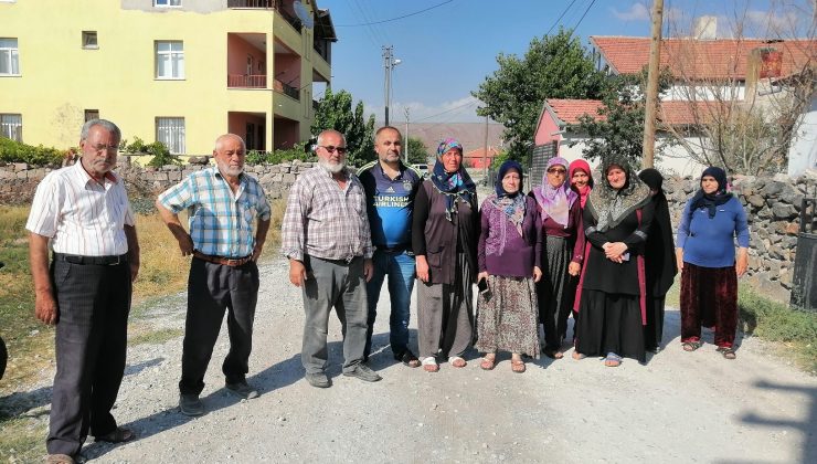 Mahalle Sakinleri Belediye Başkanına Ateş Püskürdü