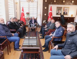 Kumbuzoğlu Ayrım Yapma Eşit Ol