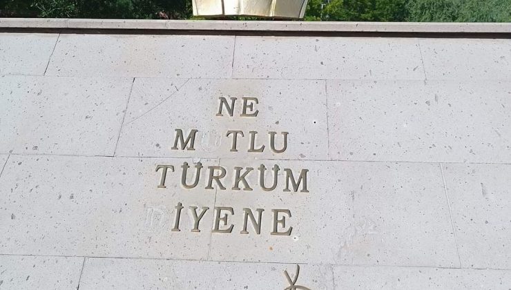 Ihlara Beledesindeki Atatürk Büstü Vicdanları Sızlattı