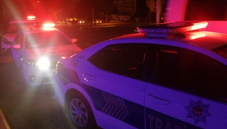 Aksaray’da Gece Saatlerinde Ev Yangını