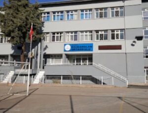 Aksaray’da Ortaokulda Şiddet Var Müdürlük Sessiz