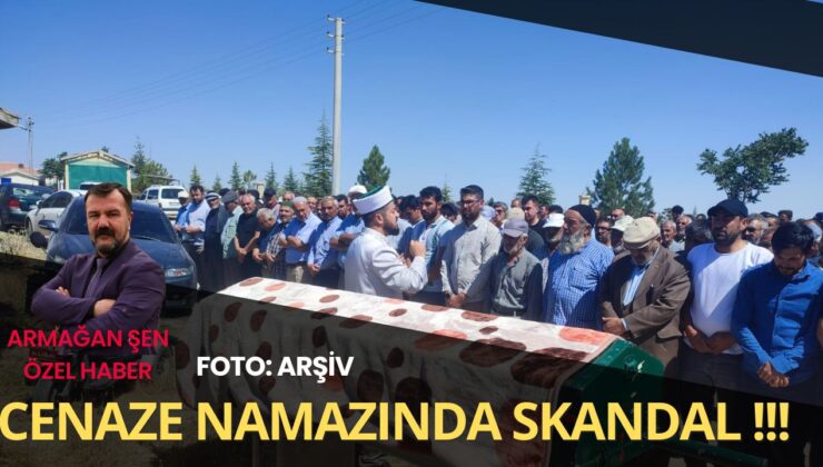Cenaze Namazında Skandal