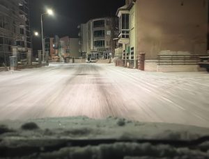 AKP’Lİ BELEDİYENİN İHMALİ AKSARAY’I BUZA TESLİM ETTİ