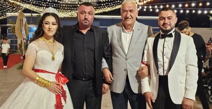 Oflaz ve Eğerci Ailelerinin Mutlu Günü